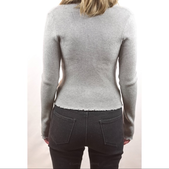 NWT Lush Tie Front V-Neck Ribbed Top - Picture 6 of 10